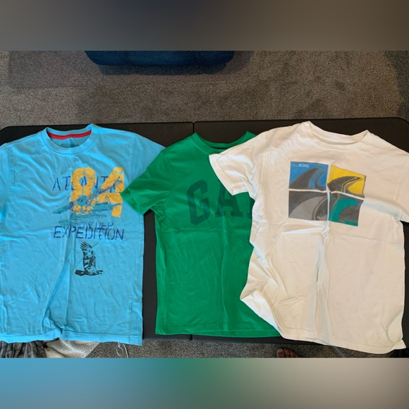 Boys Size M T- Shirts Lot of 3 - Picture 1 of 10